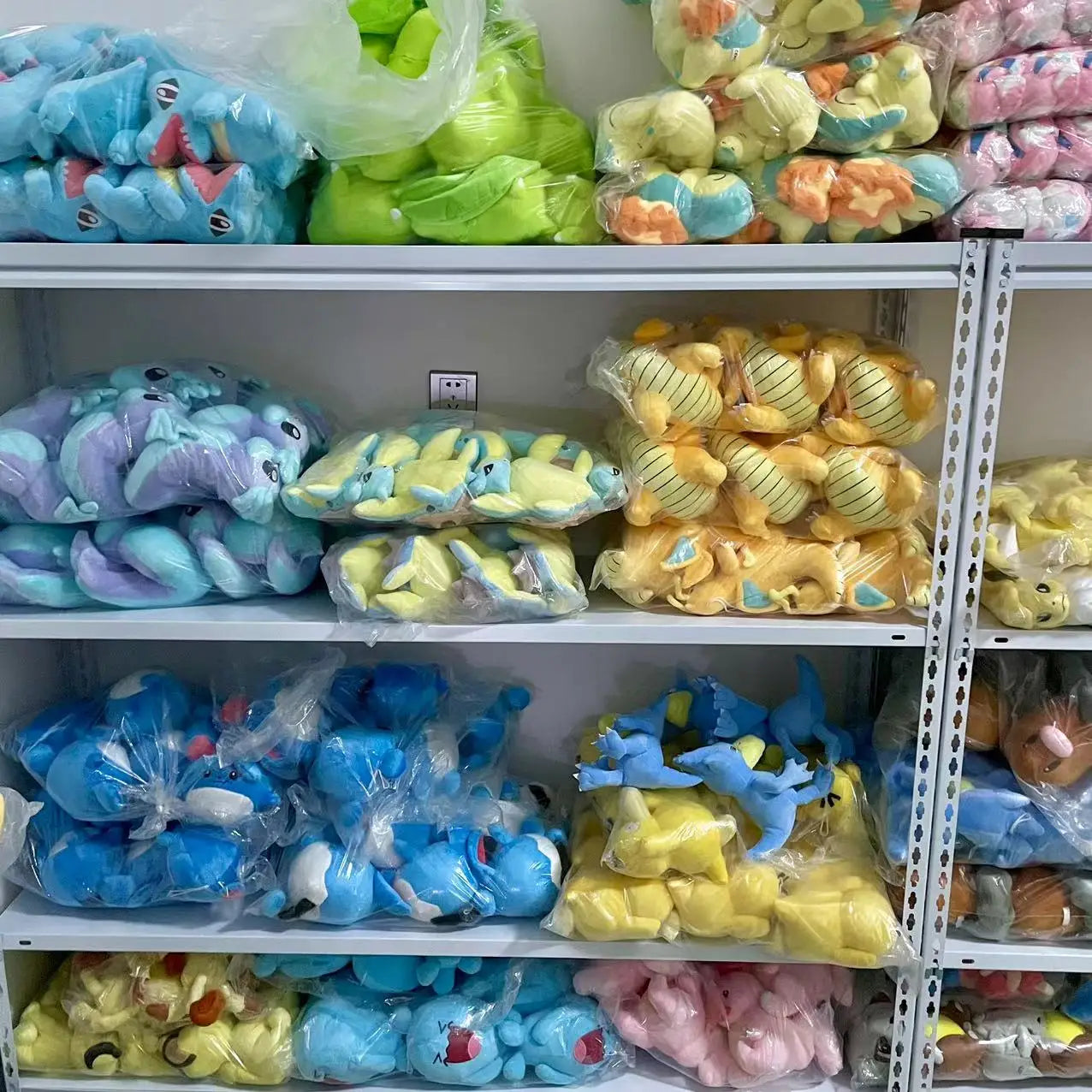 20cm Kawaii Pikachu Plush Toys Anime Pokemon Raichu Doll Cartoon Pidgeotto Butterfree Snorlax Plushie Children Collectible Toys